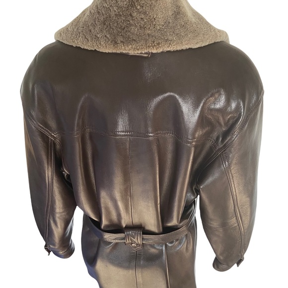 Vintage Burberry’s leather coat size M - Picture 3 of 9